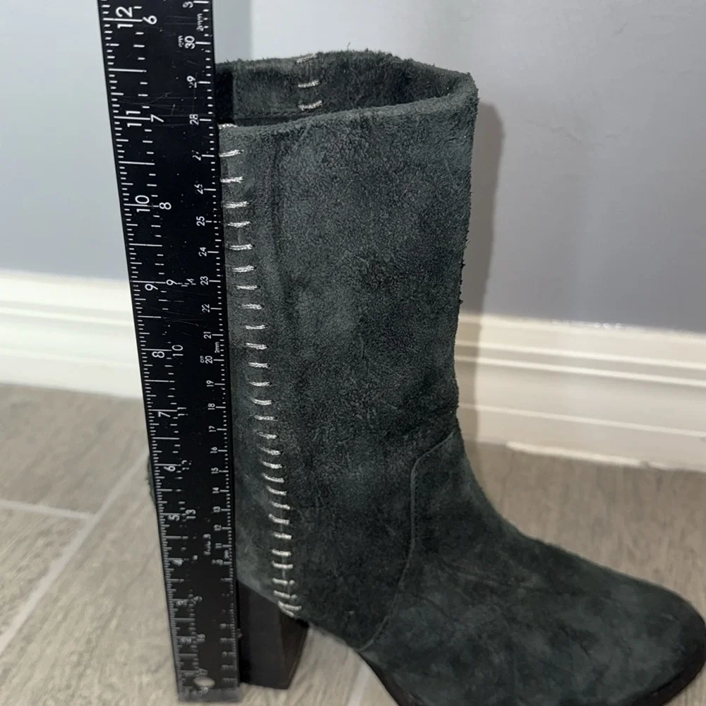 Free People Faded Black Suede Boots Distressed Leather Mid‎ Calf Heel US 8 (39)